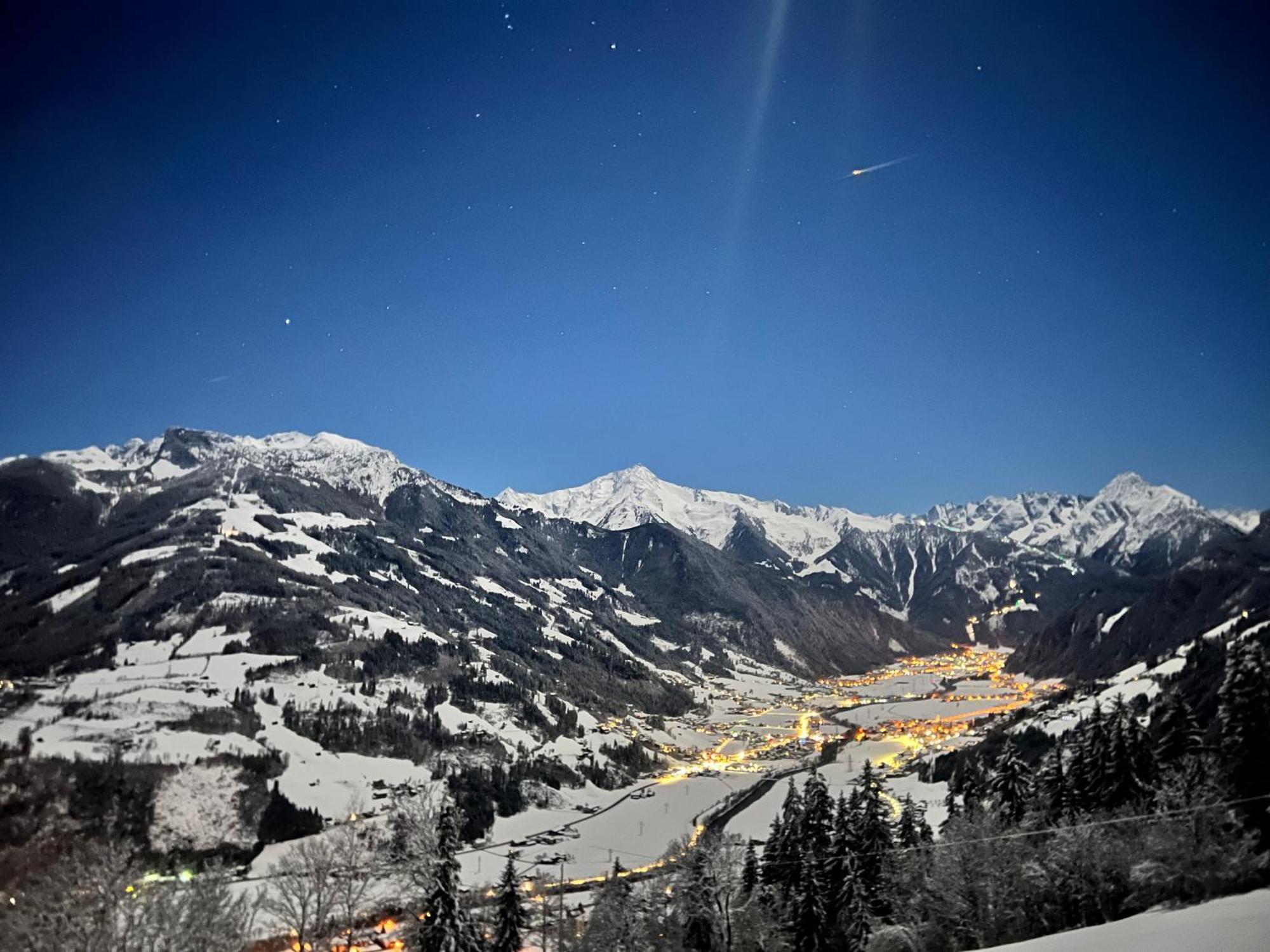 Ferienhaus Zillertal Panorama Blick Balkon Sauna Zellberg Екстер'єр фото